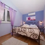 Vakantiehuis Old Stone House Mario Podgora (Split-Dalmatia)