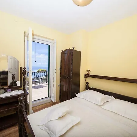 Σπίτι διακοπών Old Stone House Mario Podgora (Split-Dalmatia)